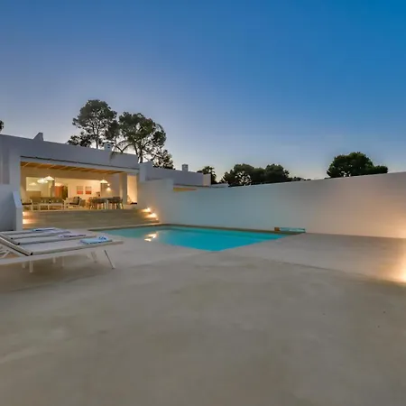 La Calita- By Almarina Villa Moraira